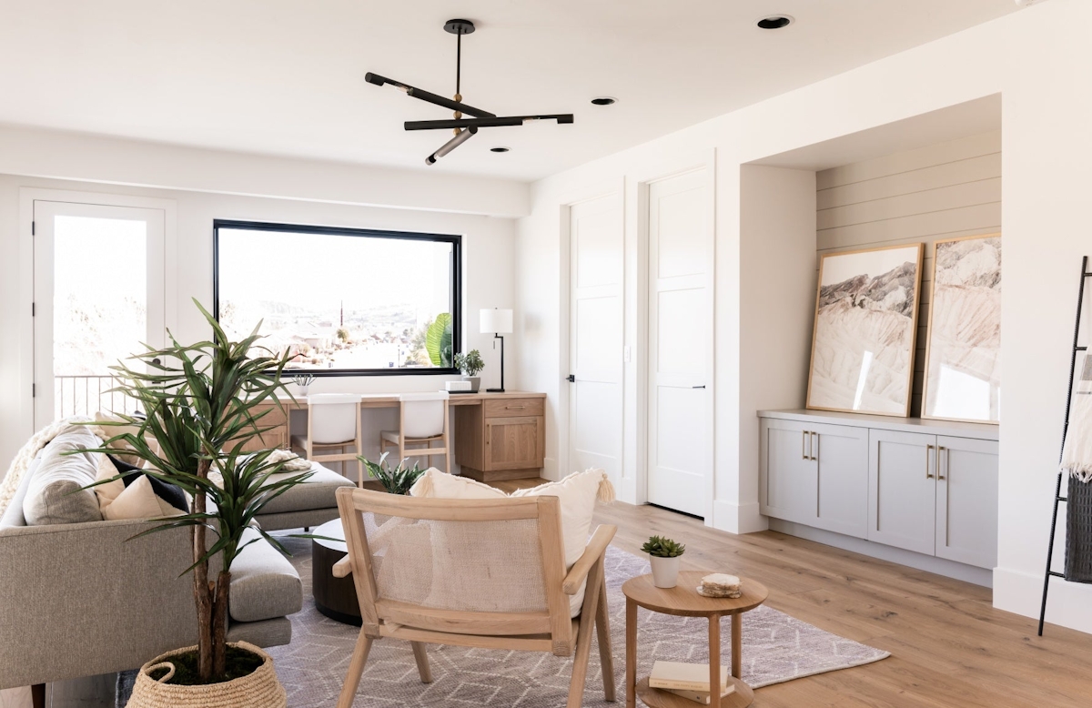 Hudson Valley Lighting | Modern Chandeliers | Shop contemporary lighting online at LuxDeco.com