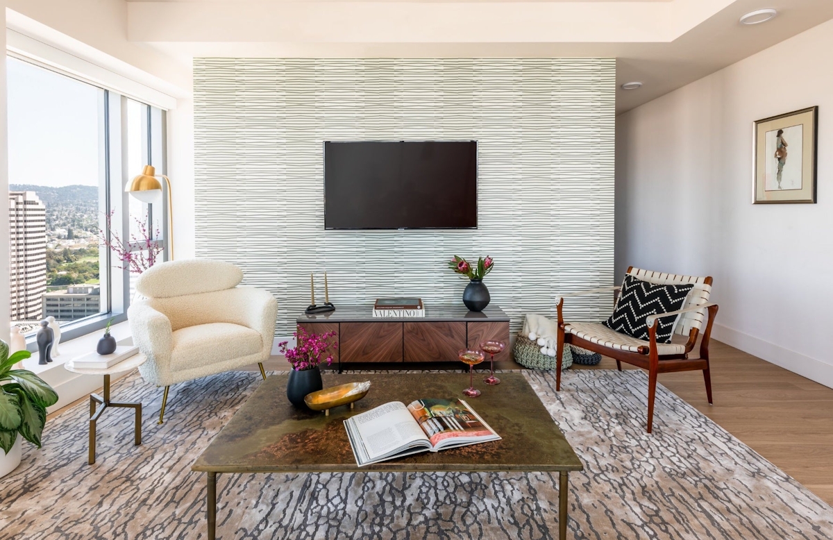 LuxDeco 100 2022 | LuxDeco.com Style Guide